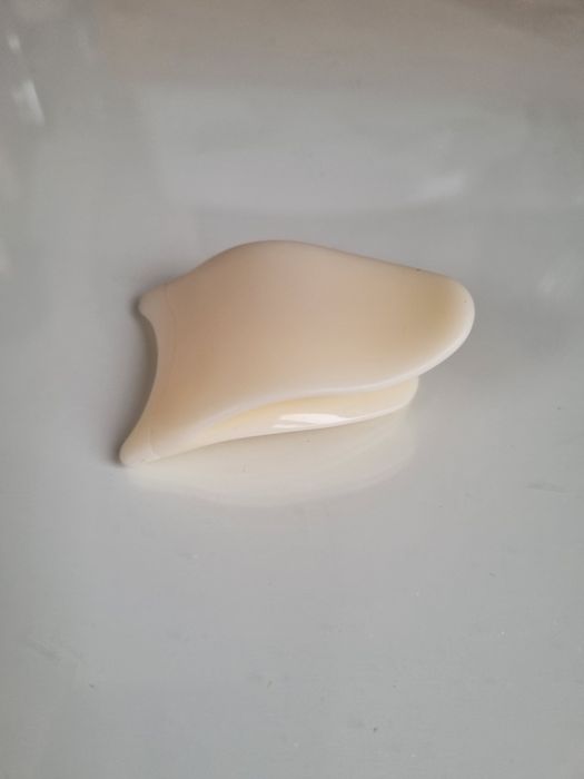 Klips do zakładania sztucznych rzęs * Nowy