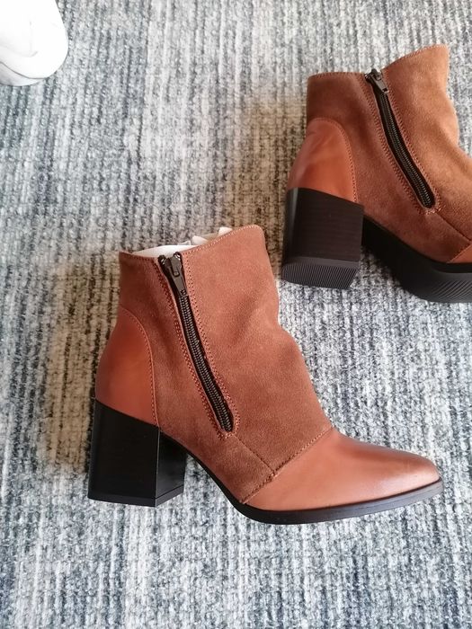 Botas novas pele genuína por dentro e por fora