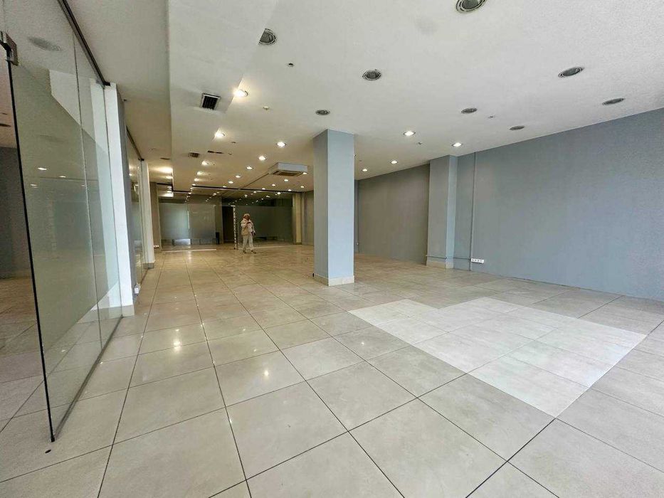 Оренда комерційного приміщення в самому серці Івано-Франківська