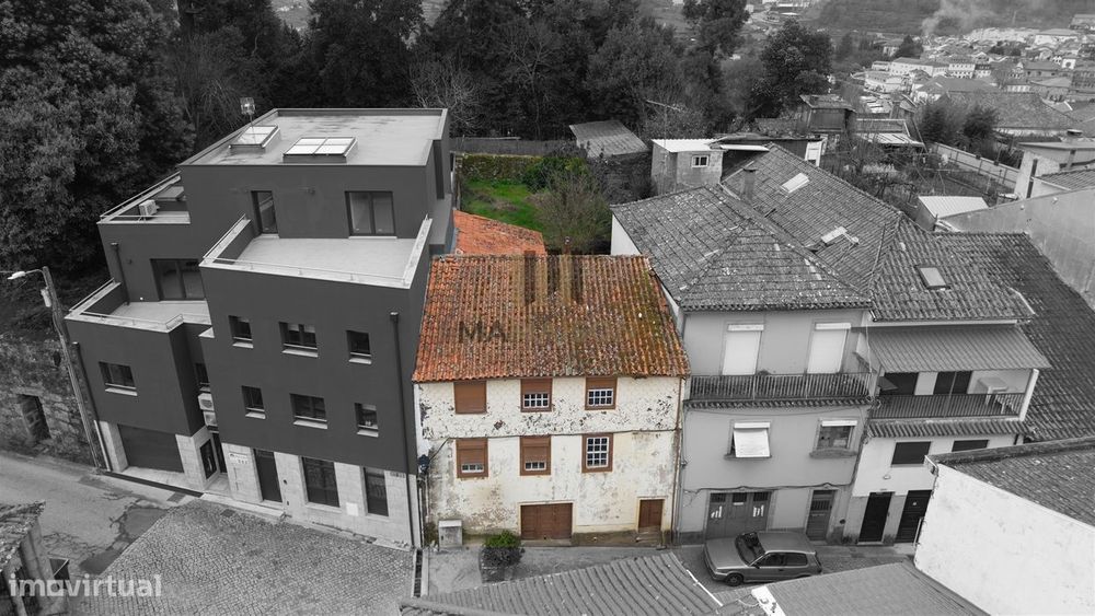 Prédio Centro | Projecto aprovado | Terreno Privado