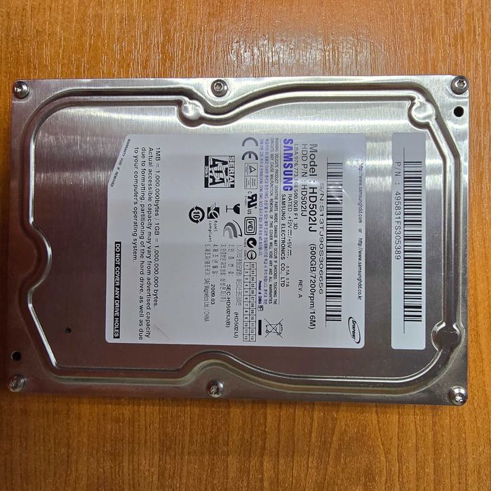 Комп'ютер з потужними запчастинами (системний блок з усім необхідним)