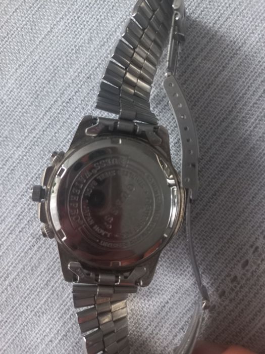Продам годинник Guess Waterpro Chronograph