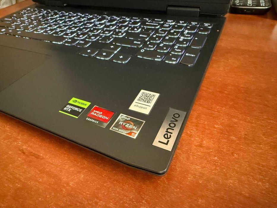 Lenovo Gaming 3-15IAH7 / 3-15ARH7 /Палмрест/ Gaming 3-15IAH7/3-15ARH7