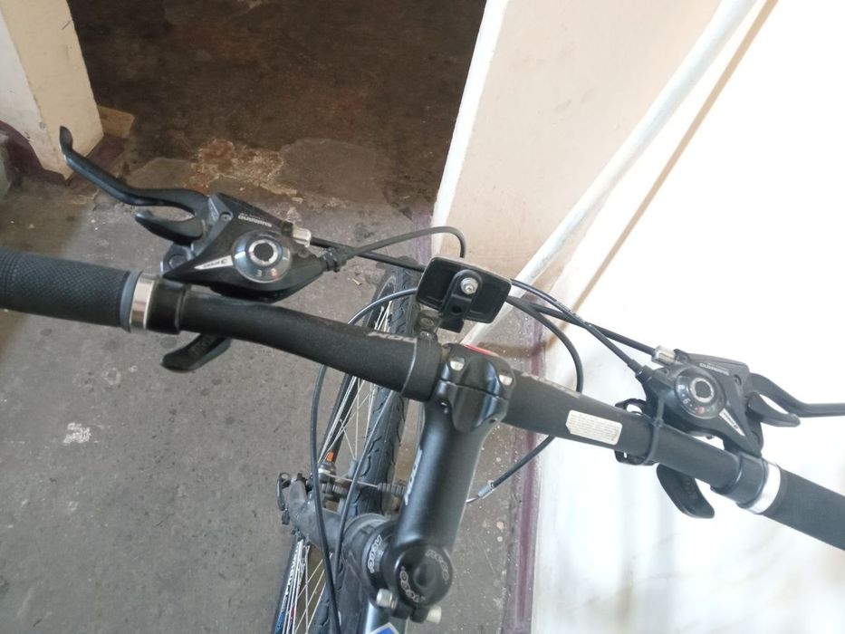 Велосипед Cyclone discovery гибрид