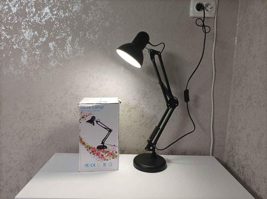 Настільна лампа трансформер Е27 на струбцині з регулюванням кута
