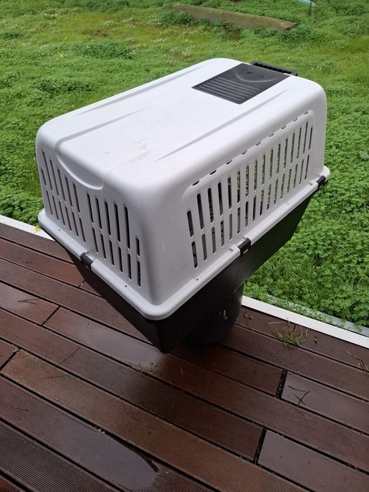 Caixa de transporte para cães