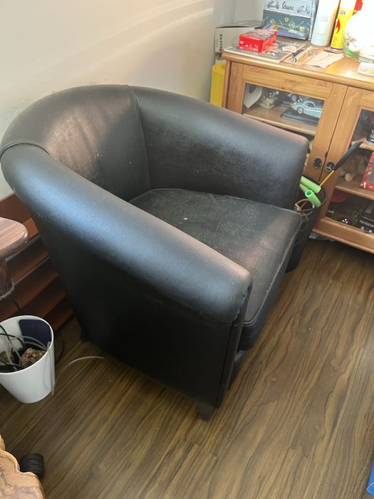 Sofa em pele individual