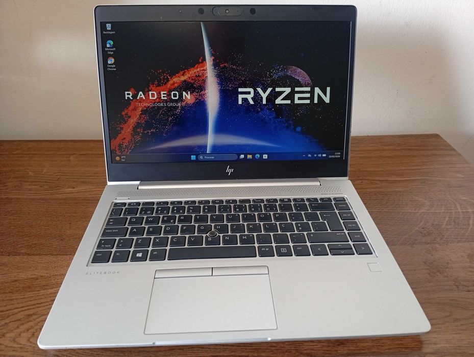 HP 745G6 RYZEN 5 PRO 3500U + 12GB RAM + SSD