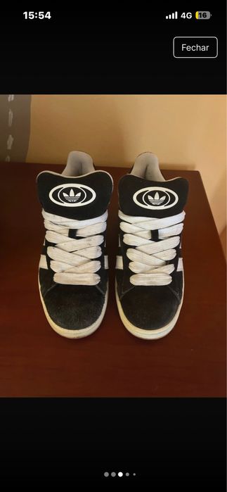 Campus preto, em bom estado