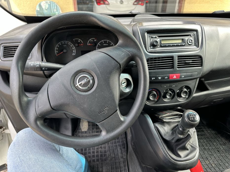 Opel combo 2017