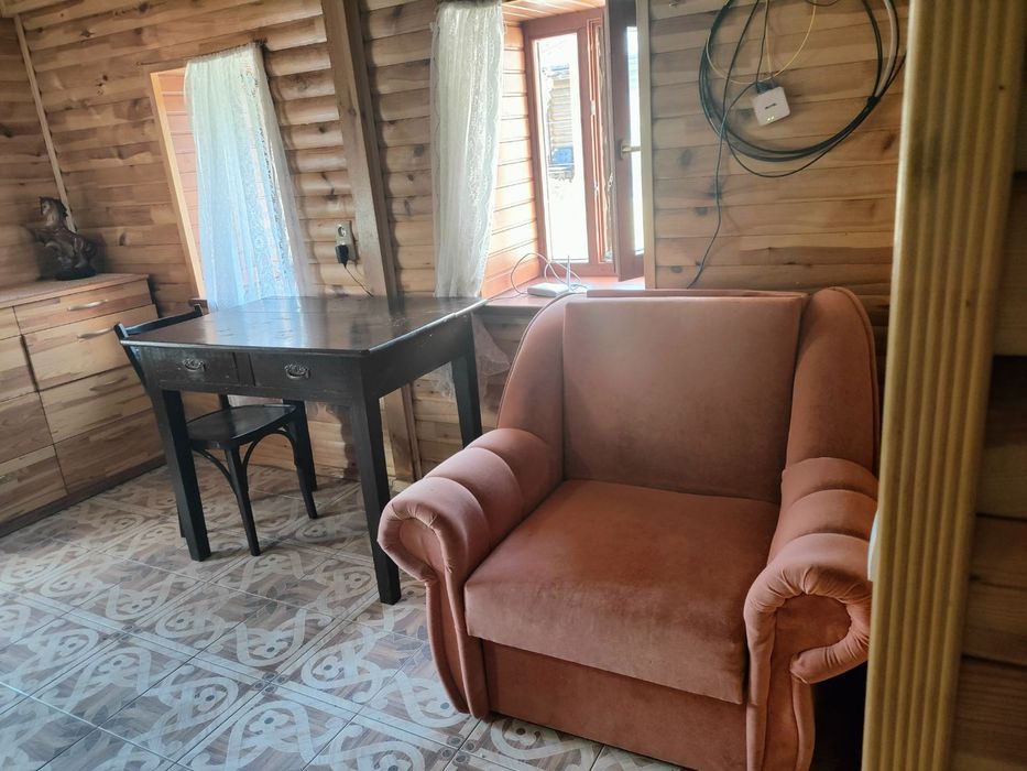 Мачухи, окремий, затишний будинок з шикарною альтанкою та зоною барбек