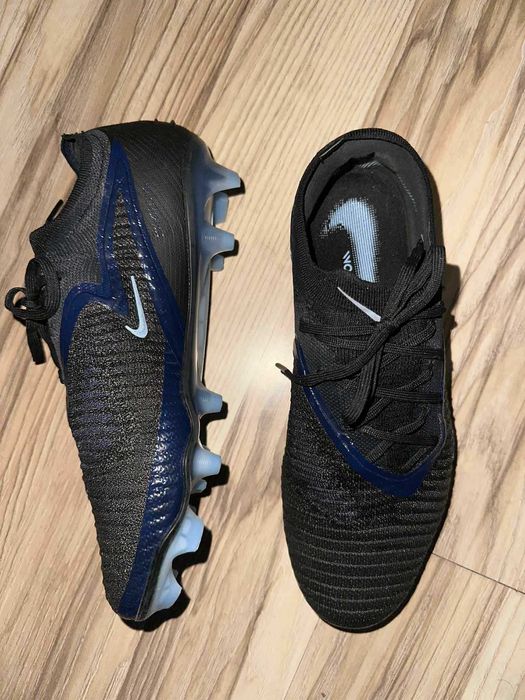 Buty piłkarskie Nike PHANTOM 6 LOW ELITE BLACK FG 40.5