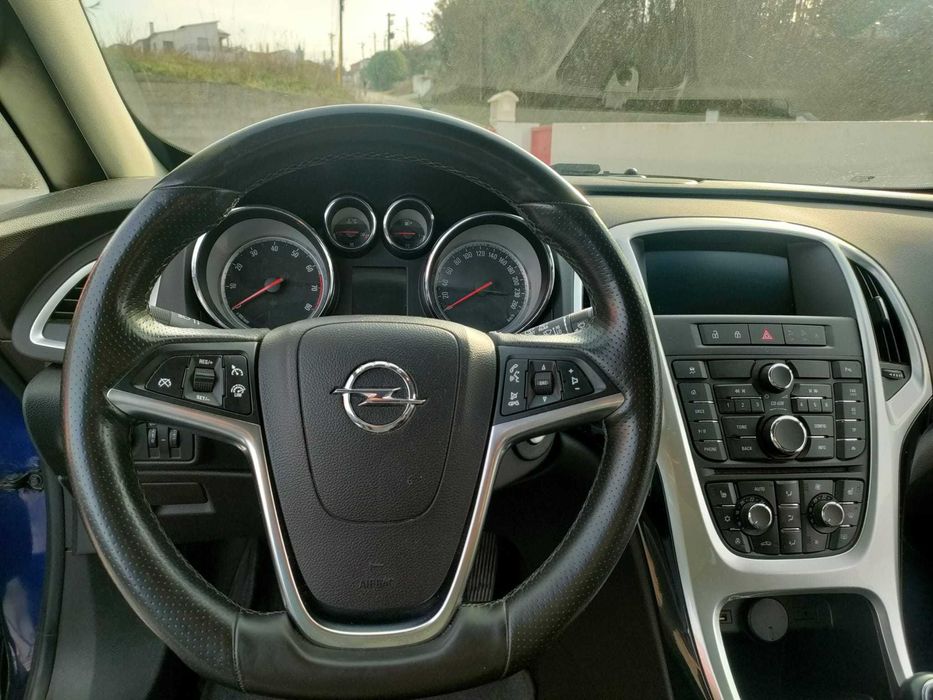 Opel Astra GTC 1.4 112000kms!!!