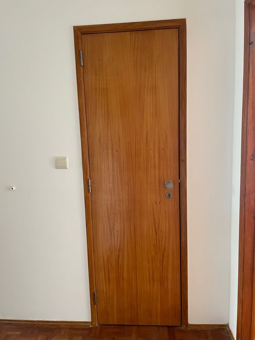 Porta em madeira