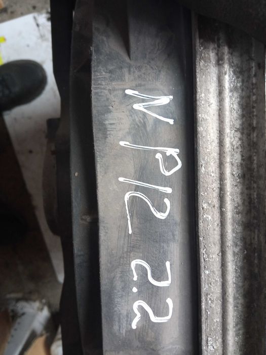 Радіатор вентилятор двигуна Nissan Primera P12 2.2 21400EDZ00 Розборка