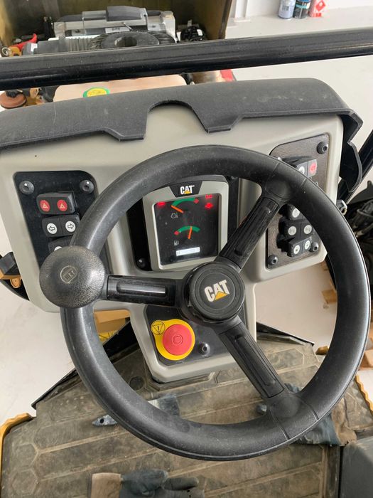 Cilindro Compactador Caterpillar CB 2.764741089496578123