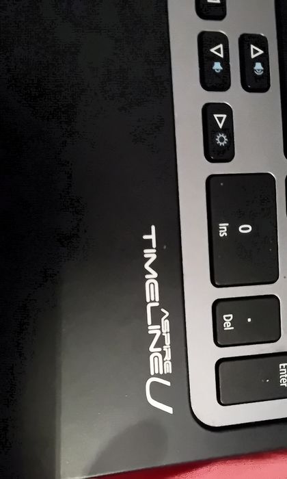 Lote 2 Portáteis Acer (Como Novos) – Ecrã Touch + Ecrã Ultra-Slim CineCrystal + Office Instalado