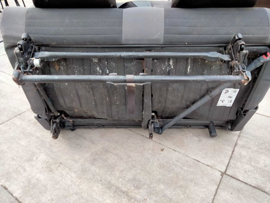 VW CADDY III 3    kanapa fotele 2 rzad siedzenie tylne tyl