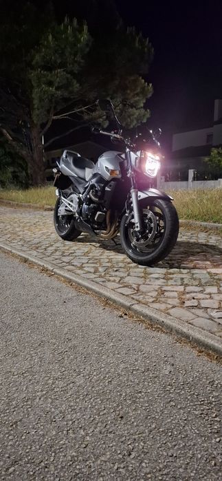 Suzuki GSR 600 2010