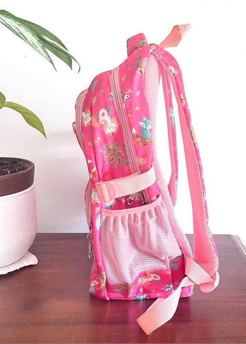 Mochila grande  com Unicornio - nova