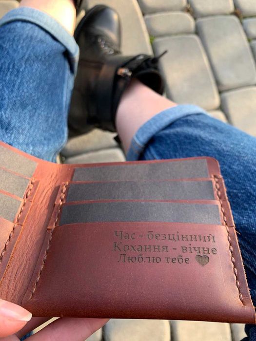Лазерне гравіювання на шкірі | Гаманці, ремені, щоденники, аксесуари