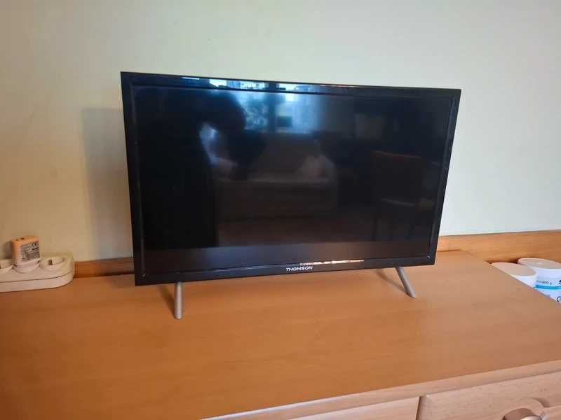 Telewizor Thomson 24” LED – hdmi usb stan bardzo dobry