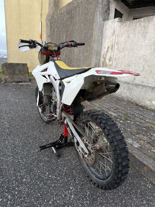 Suzuki RMZ 250 4t