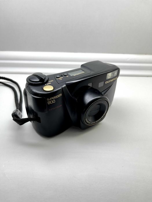 Olympus 800 Superzoom