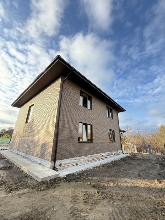 Преміальний будинок у престижній локації, с. Гореничі - Вид 3