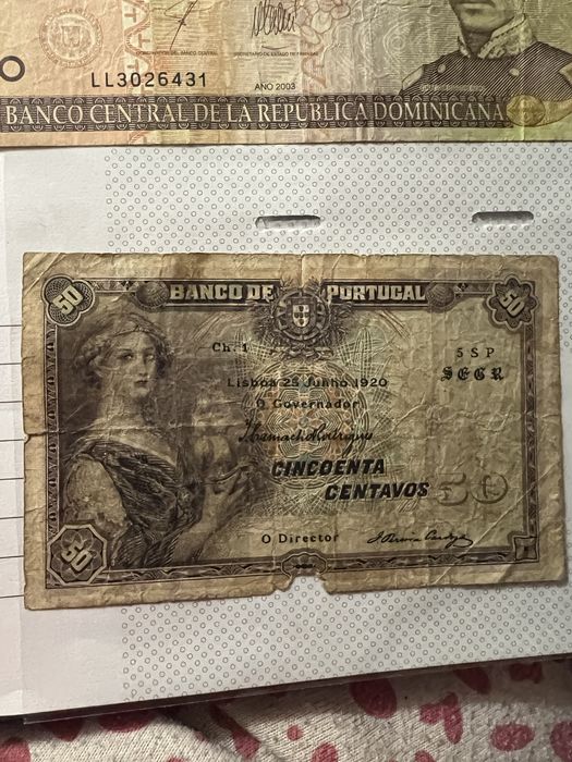 Tenho varias notas antigas