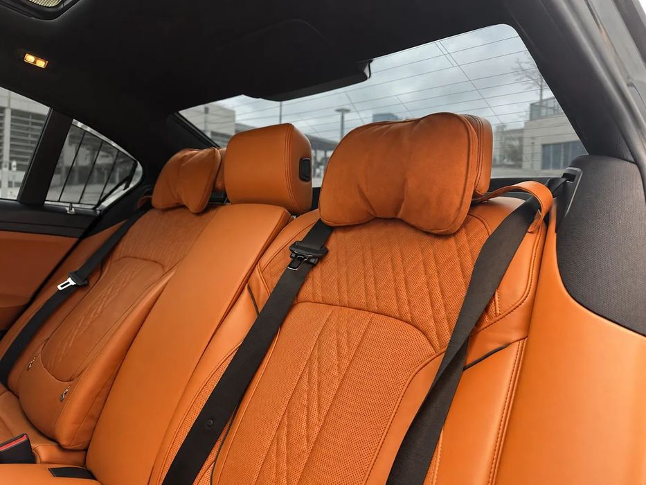 BMW 740