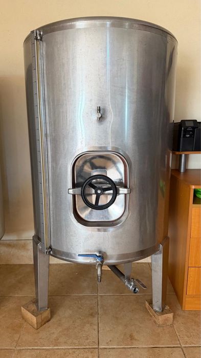 Cuba de aço inoxidável - 500 L