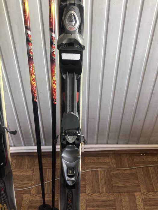 Лижі Rosignol б/в