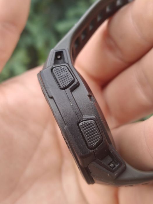 Garmin instinct дефект