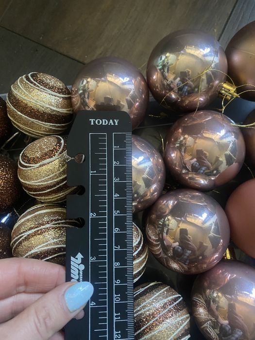 Елочные шары в одной тональности