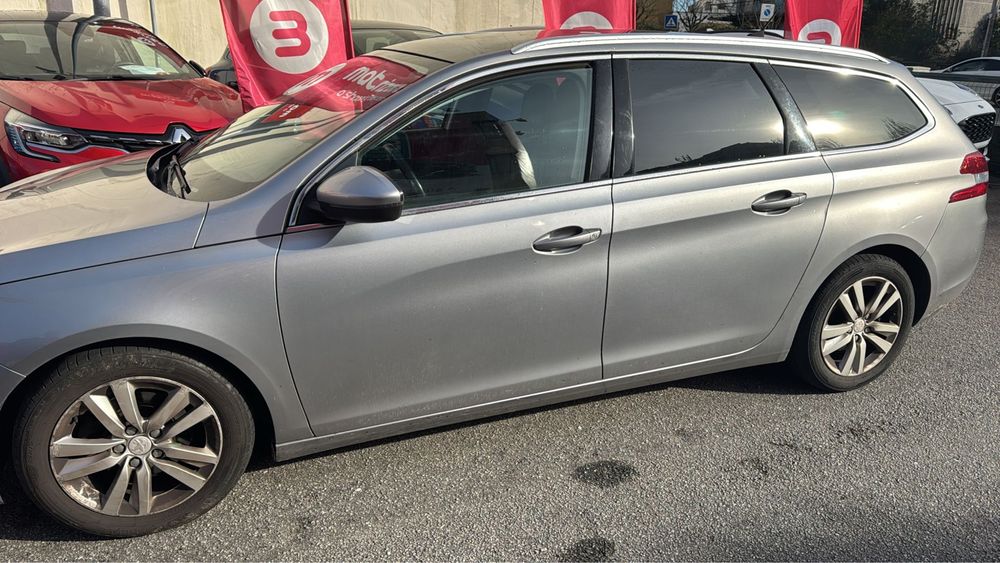 Peugeot 308 em excelente estado