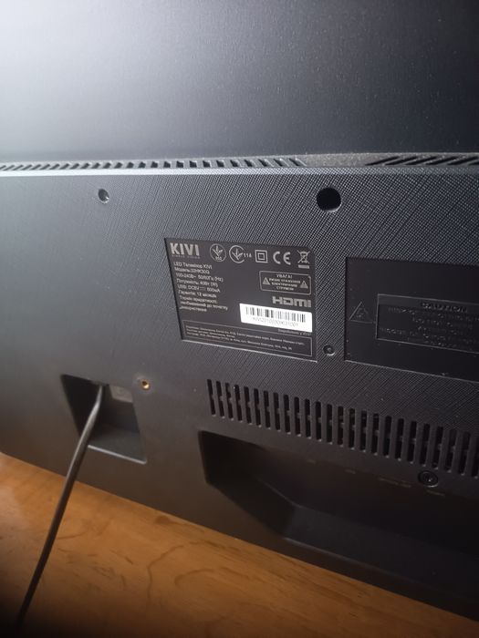 Продається телевізор Smart tv Kivi 32hk 30g