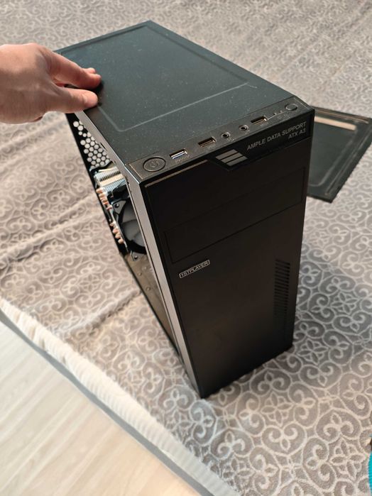 Xeon E5-1650 V2, E5-1620, X79-ZD3, 2x16GB, 3x4GB, mATX obudowa