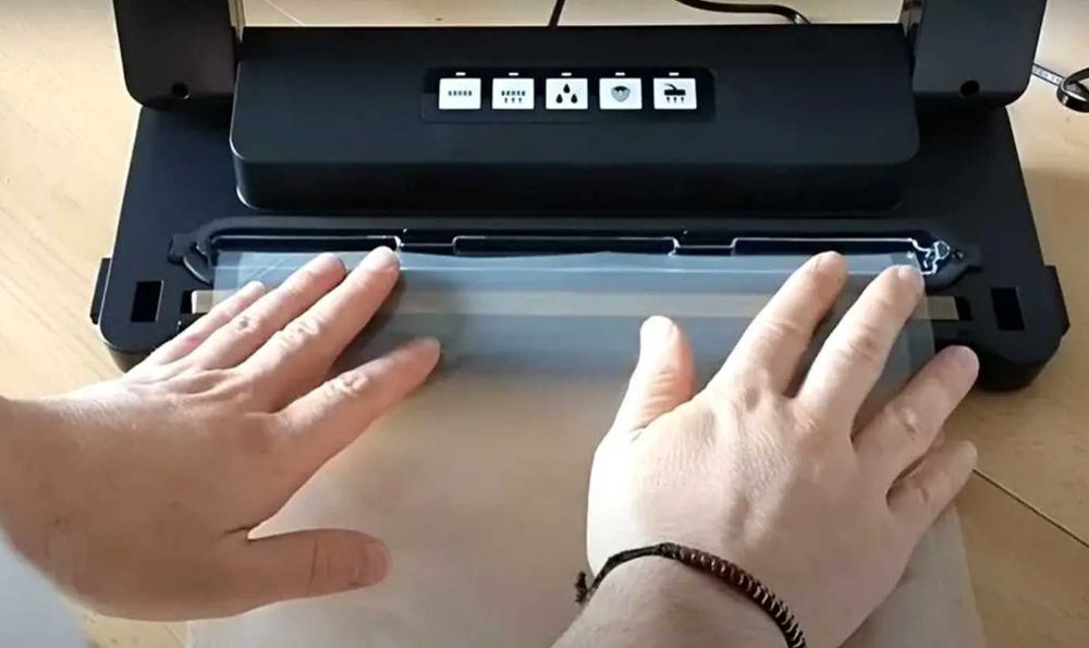 Вакуумний пакувальник Сільвер Крест вакумная машинка