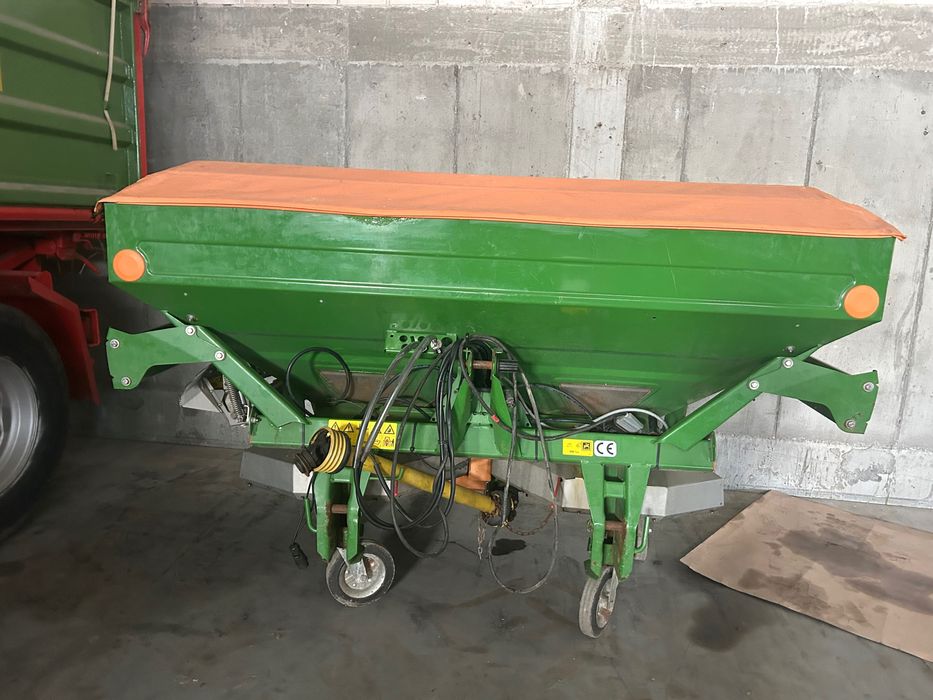 Rozsiewacz nawozu Amazone ZAM- 1501