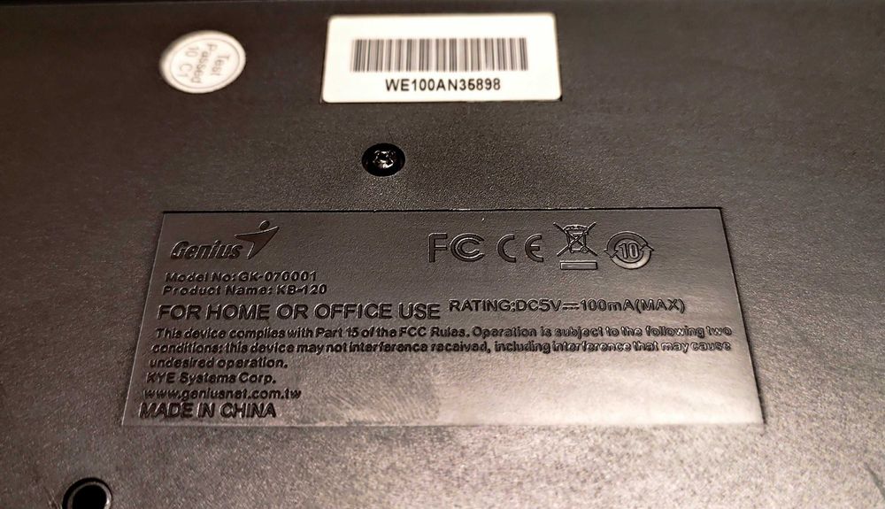 Teclado Genius KB-120424884742348482562