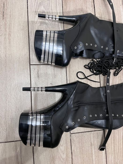 138/ OD RĘKI 44 kozaki kozaczki Trans Crossdress czarny mat 21 cm