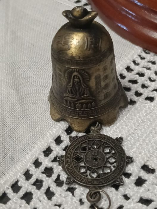 Sino pequeno de bronze,da prosperidade,Buda