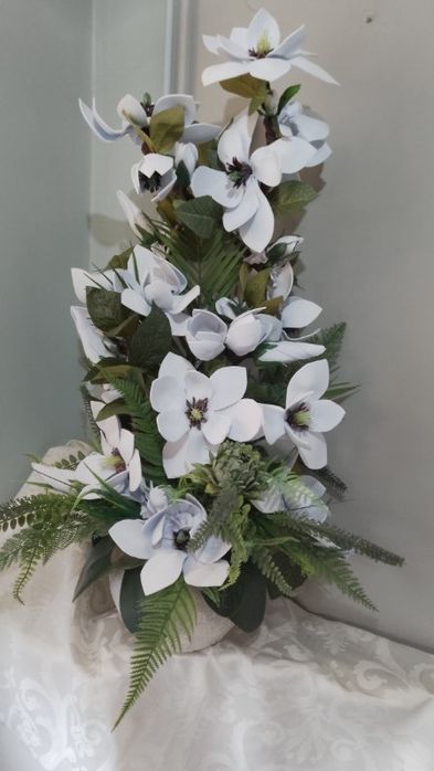 Dekoracja magnolie