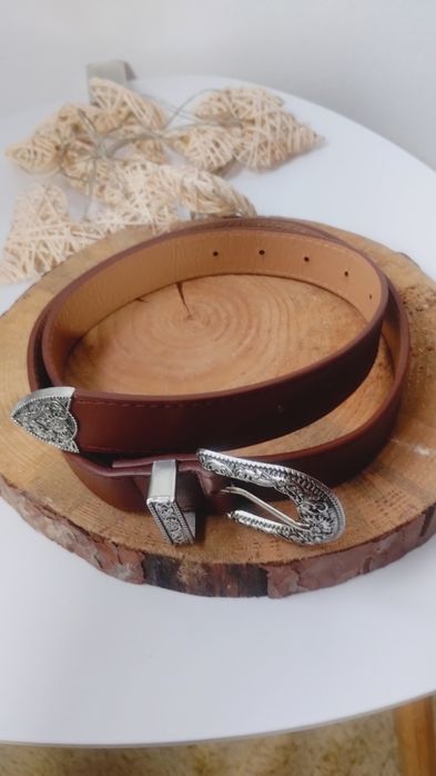 Pasek damski nowy, ozdobna klamra,western