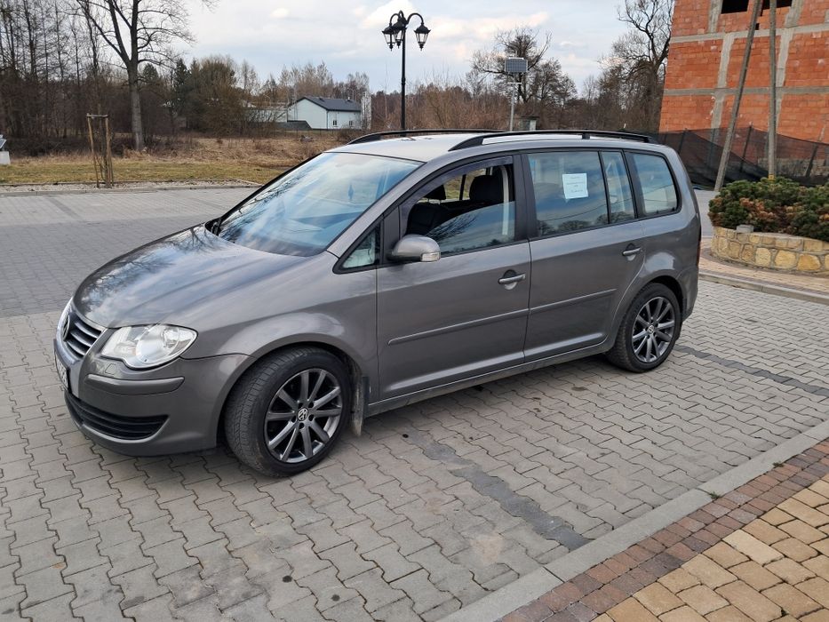 Volkswagen Touran 1.9 TDI 2009r. POLIFTOWY
