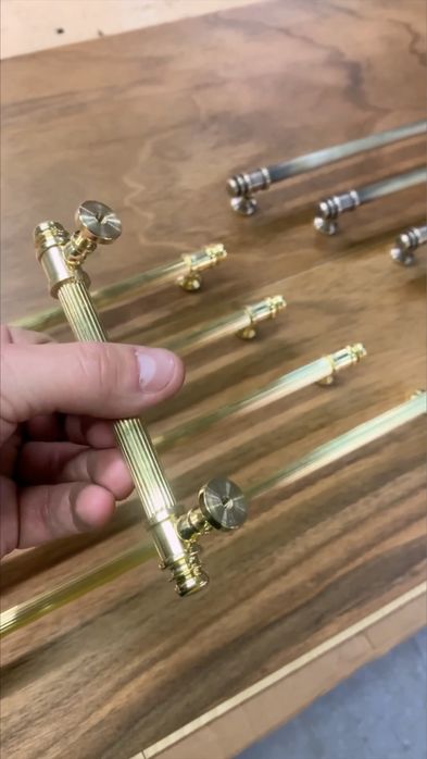 Латунні Меблеві Ручки , дуже якісні , довжину і колір робим будь який