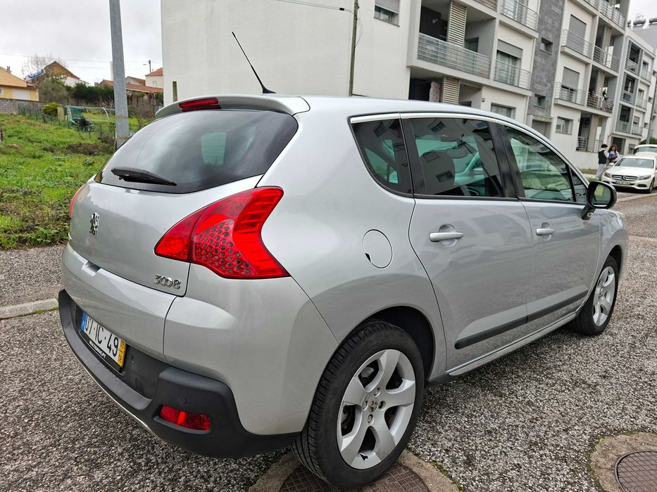 Peugeot 3008 1.6 HDi | 2009 | Económico e Espaçoso