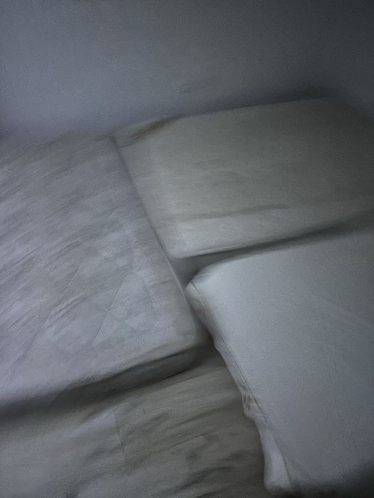 Ofereco colcoes de casal e 2 solteiro