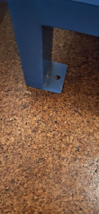 Banca ou mesa em aço Galvanizado com uma gaveta